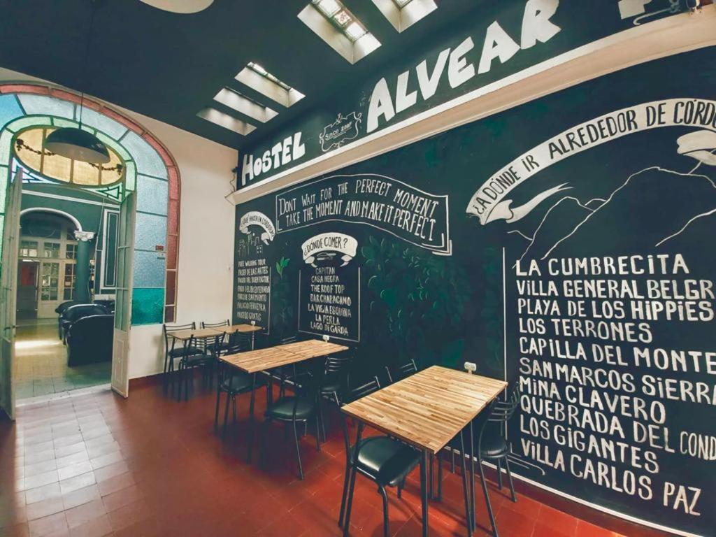 Hostel Alvear コルドバ エクステリア 写真