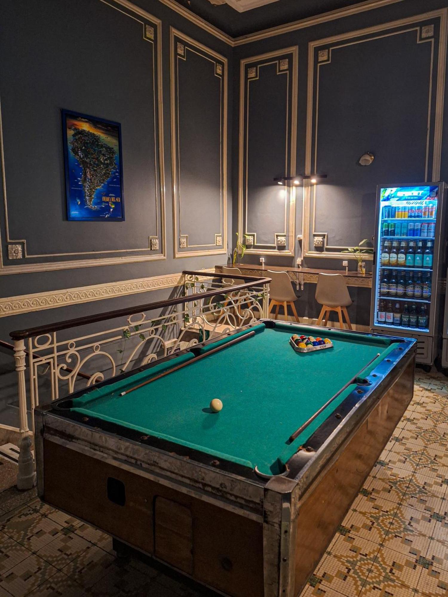 Hostel Alvear コルドバ エクステリア 写真